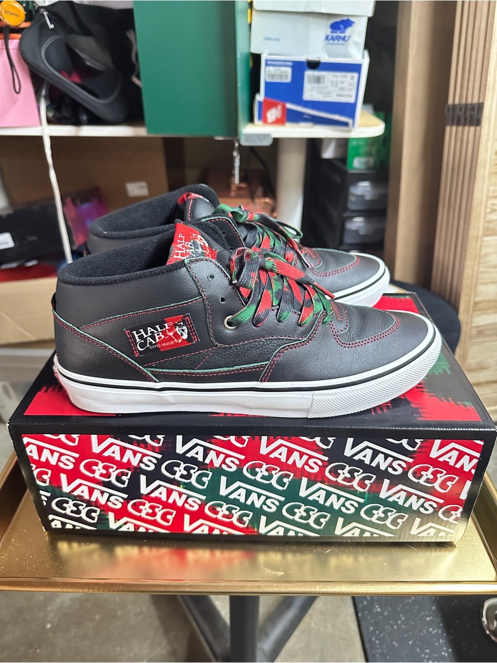 VANS Half Cab Crenshaw Skate Club Black Mid Skate Shoes Men’s Size 10.5 - Picture 2 of 8